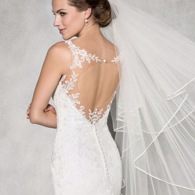 Beautiful Anna Sorrano White Lace Open Back Wedding Dress Gown