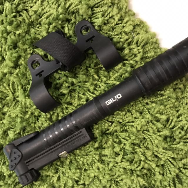 Giyo Road Bike Portable Pump, Sports Equipment, Bicycles & Parts