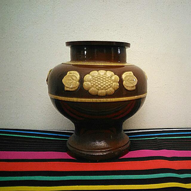 Traditional Chinese Clay Pot With Handle – For Soups, Stews, Porridge, Family Cooking
