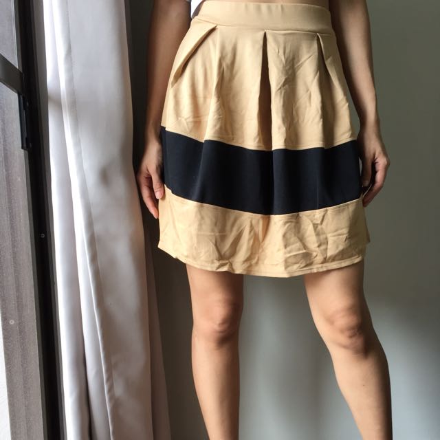Balloon Skirt, Women's Fashion, Bottoms, Skirts on Carousell