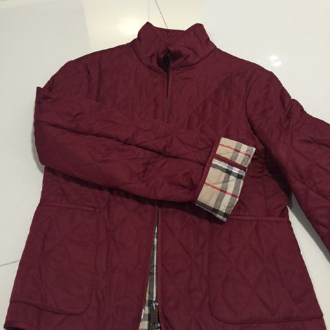 burberry quilted zip jacket