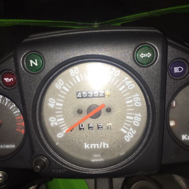KAWASAKI NINJA 250. 小忍, 機車, 二手機車在旋轉拍賣