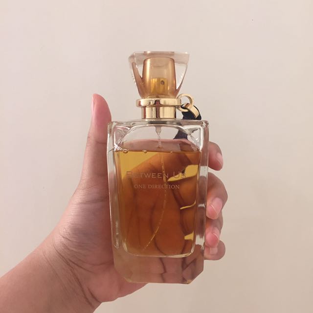 One direction between hotsell us perfume uk