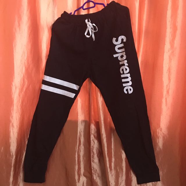 Supreme top joggers fake