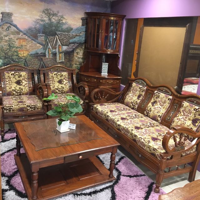 Rose wood deals sofas