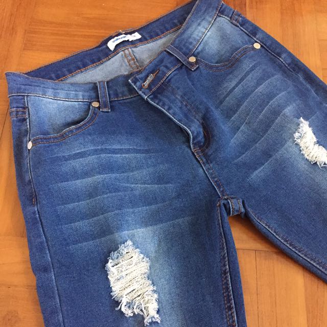 ripped jeans size 10