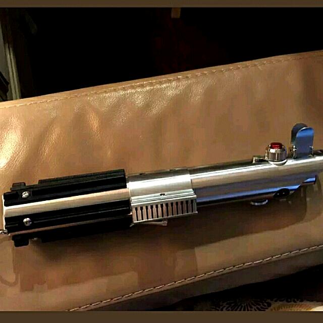 Graflex 2.0 Luke Skywalker Lightsaber, Hobbies & Toys, Toys & Games on ...