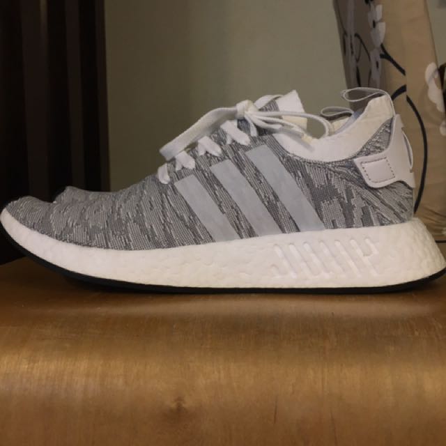nmd r2 pk white red