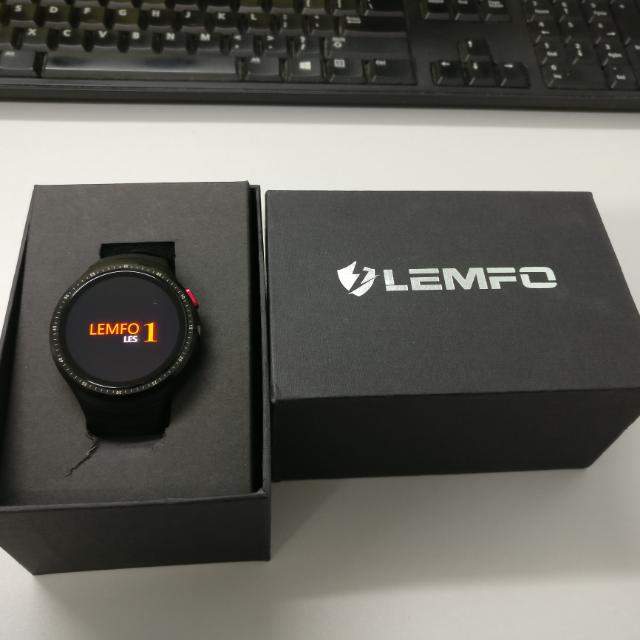 RARE LEMFO LES1 Android 5.1 MTK6580 1GB 16GB Smart Watch Phone with 2.0 MP Camera