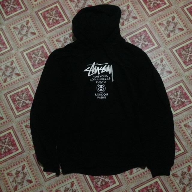 Stussy One Love Hoodie Men S Fashion Clothes On Carousell