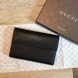 Gucci 真皮經典logo釦式中夾 黑色現貨在台