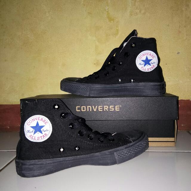 sepatu all star full black