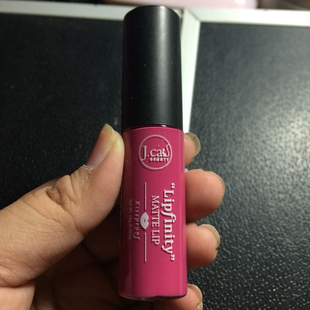 J Cat Beauty Lipfinity Matte Lip Health Beauty Makeup On Carousell