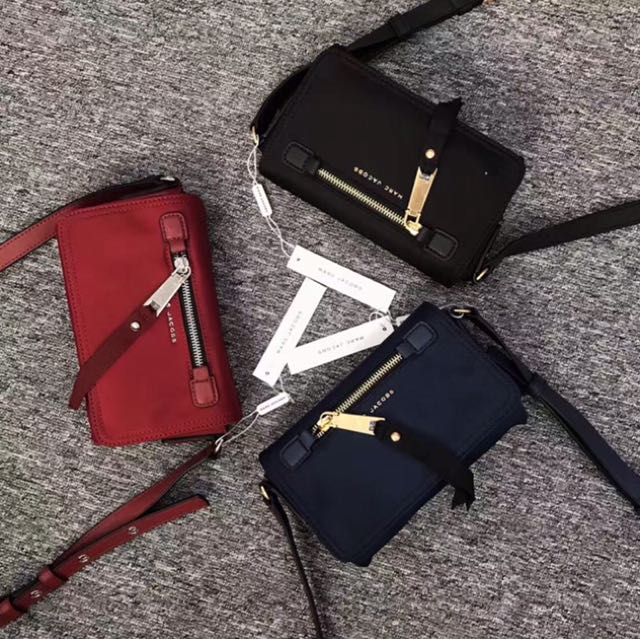 Marc jacobs 2024 trooper crossbody