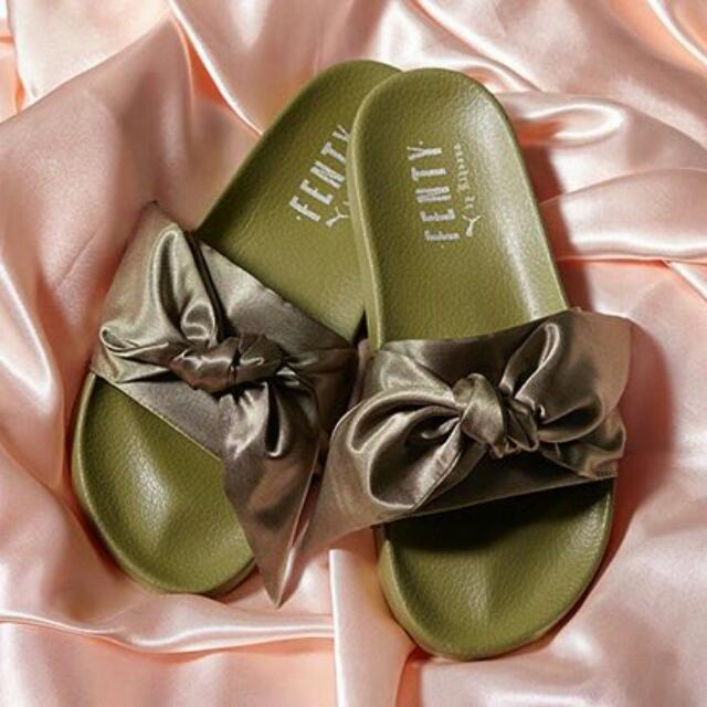 fenty slippers bow