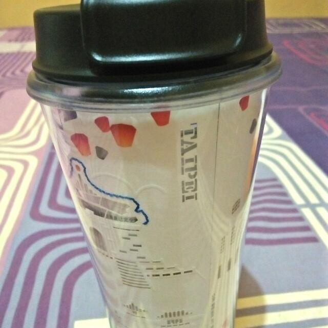 Tumbler starbucks taipei taiwan, Kitchen & Appliances di Carousell