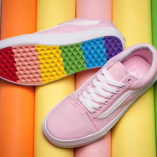 rainbow sole vans old skool