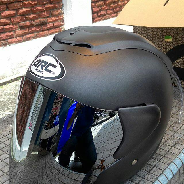 Arc helmet matte black best sale