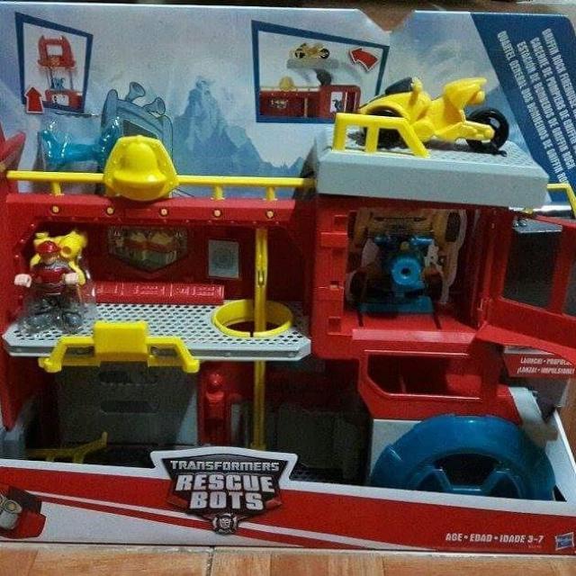 playskool heroes transformers rescue bots griffin rock firehouse headquarters