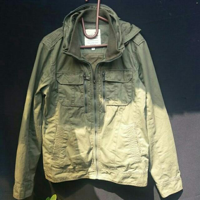 Litmus jacket top