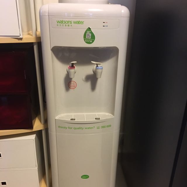 Watson Water Dispenser, 傢俬＆家居, 廚具和餐具, 廚水杯、水壺 Carousell