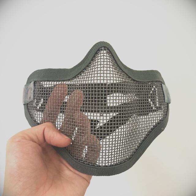 Airsoft Wire Mesh Mask (Grey), Sports Equipment, Sports & Games, Water