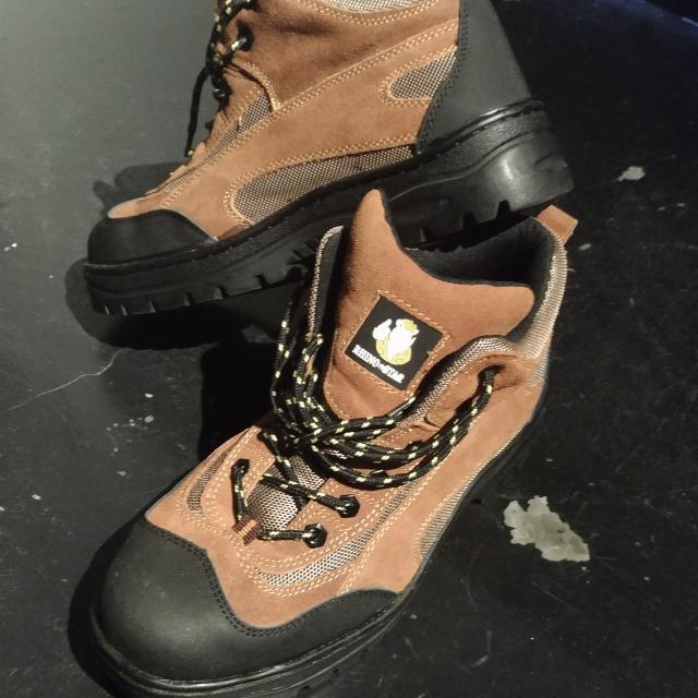 rhino steel toe work boots