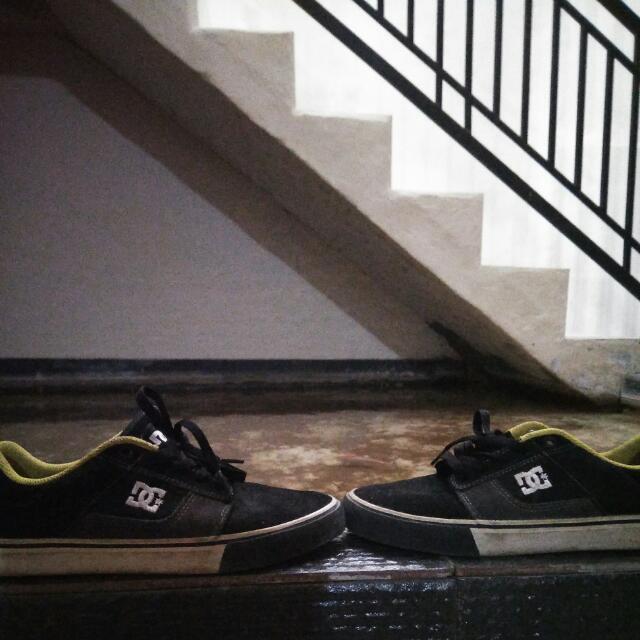 Sepatu Skate Dc Fesyen Pria Sepatu Di Carousell