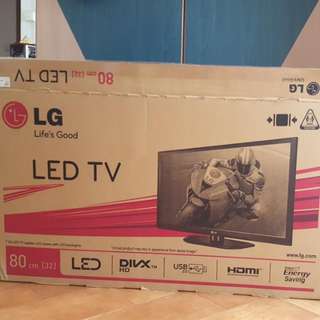 32" LG LED TV