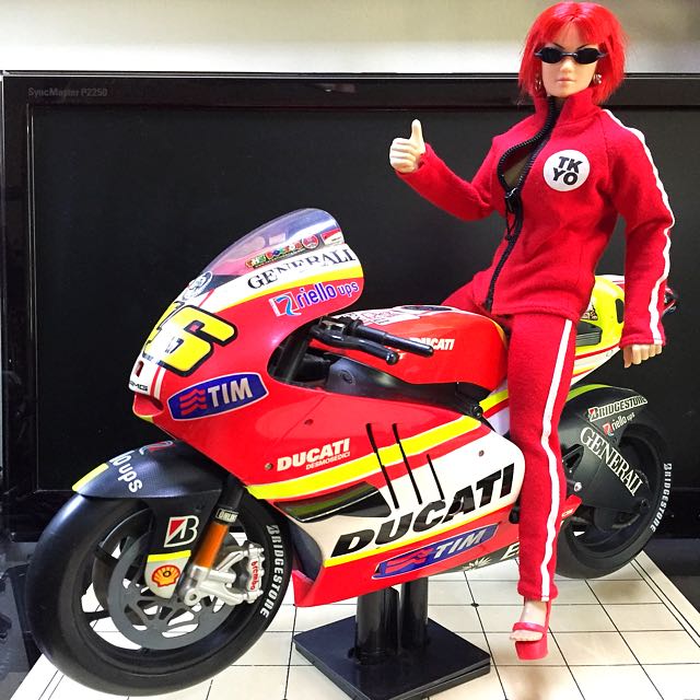 funko pop valentino rossi amazon