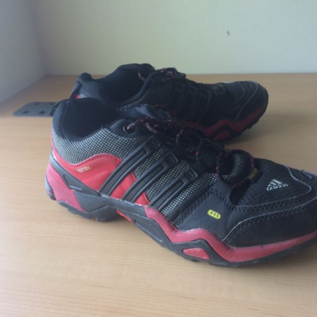 adidas terrex 445