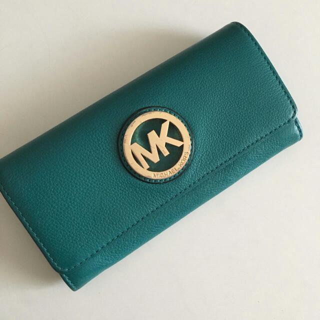 Michael kors fulton discount flap continental wallet