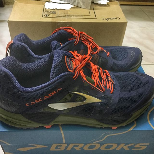 Brooks cascadia cheap 11 mens orange