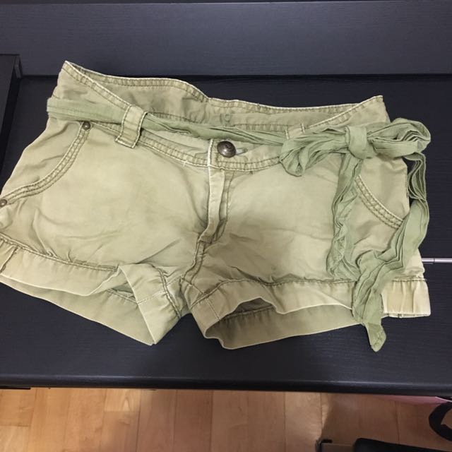 Moussy Green Shorts Sly I T 女裝 女裝褲 半截裙 Carousell