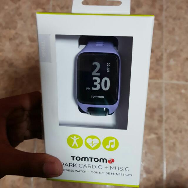 NEW TOMTOM Spark Cardio Music GPS Fitness Watch Purple Haze
