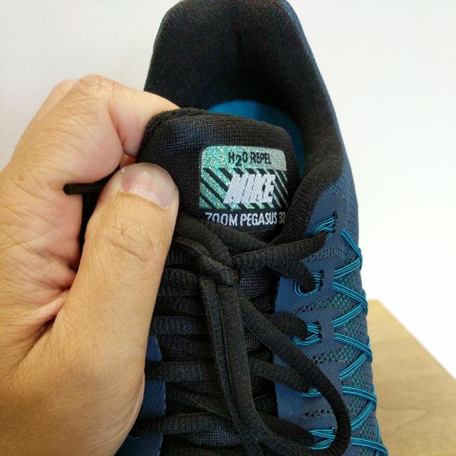 Nike 32 (H2O REPEL), Men's Fashion, Footwear, on Carousell