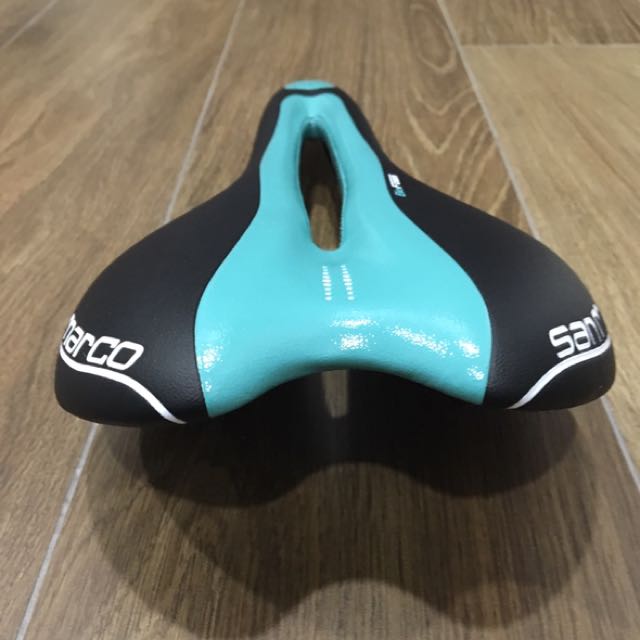 ducati desert sled seat