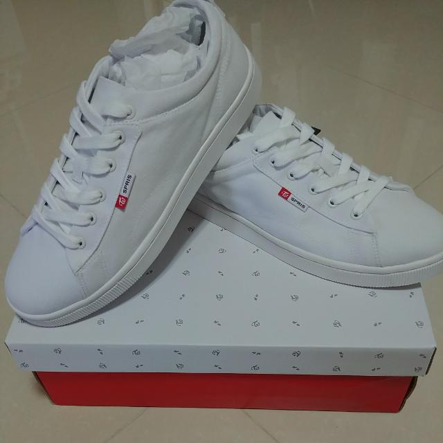 Twice Spris Shoes, Hobbies & Toys, Memorabilia & Collectibles, K-Wave on  Carousell
