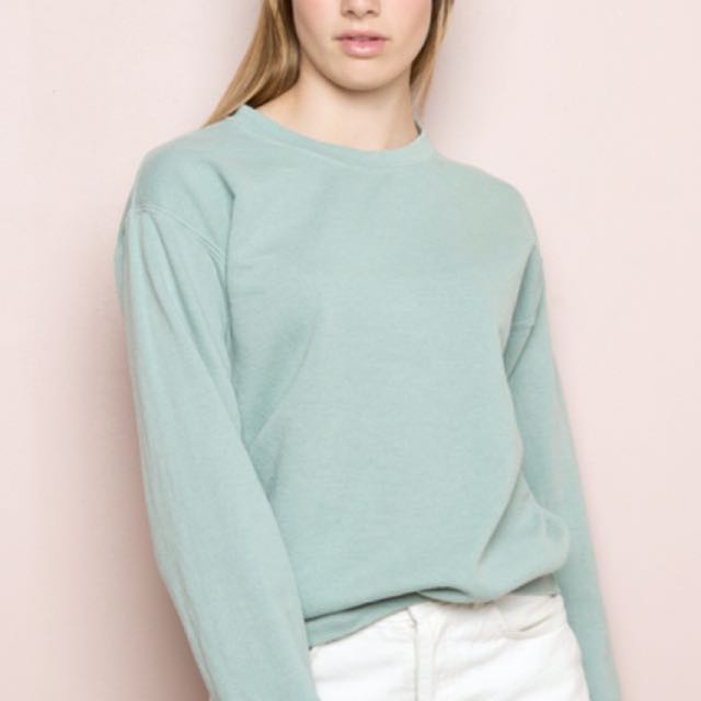 erica sweatshirt brandy melville