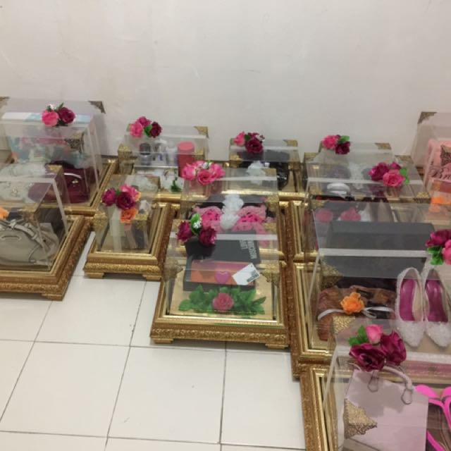 Kotak Box Seserahan Hantaran Sangjit Frame Mika Murah