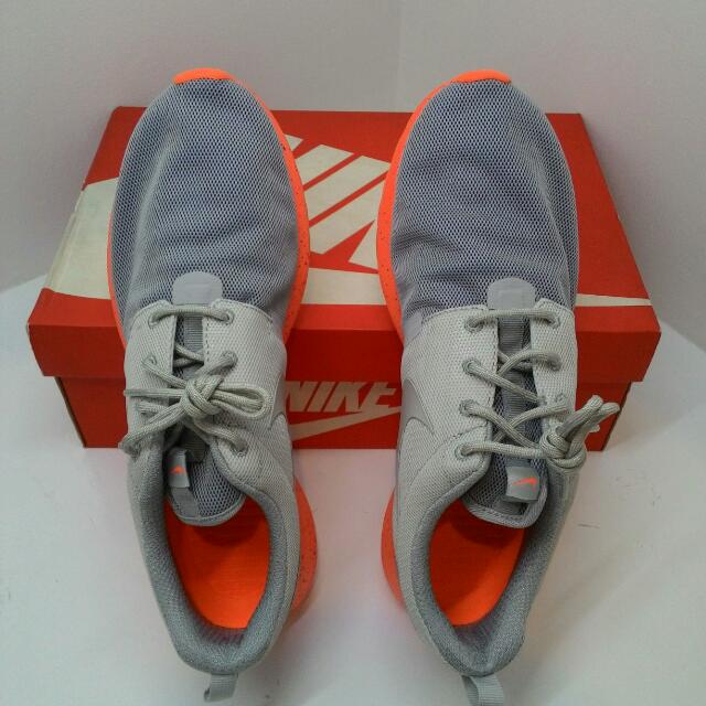 new balance roshe run