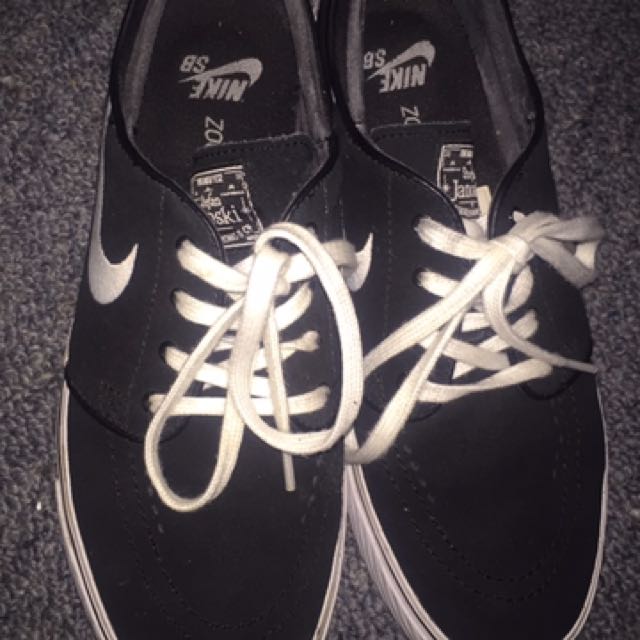 Nike Stefan Janoski Women s Fashion Shoes on Carousell