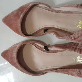 (Kategori: ) berada di . Dikirim oleh rahmiratr (ID iklan 117991940, Gambar 1). Deskripsi: .