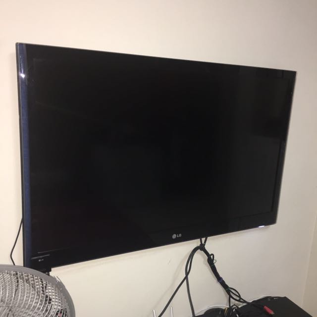 LG Smart TV How To Turn On And Off Without Remote