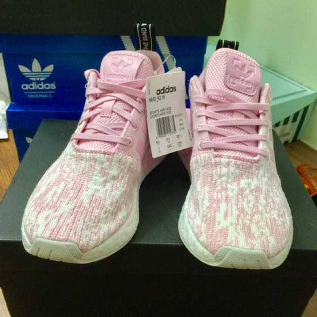 Nmd r2w online