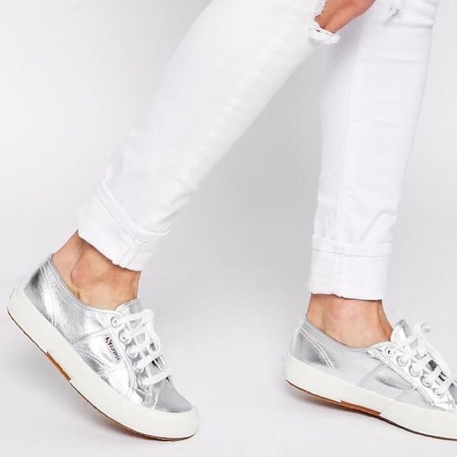 superga classic silver