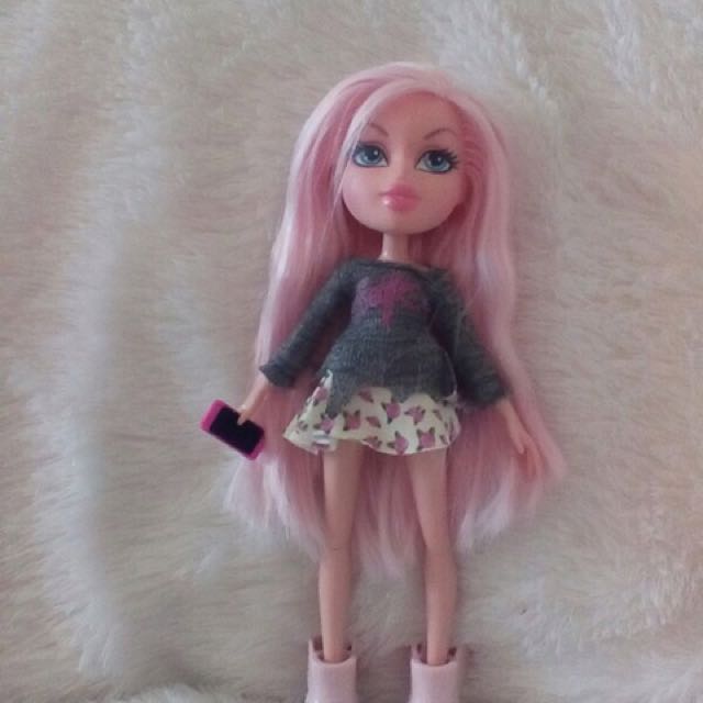 Pink hair bratz on sale