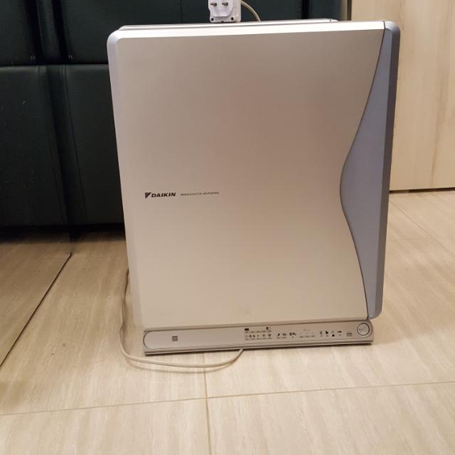 Daikin Photocatalytic Air Purifier