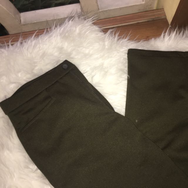 Green Slacks (Category: Other Bottoms) located in Quezon City. Submitted by rawspeace (Listing ID 118108020, Image 2). Description: .
