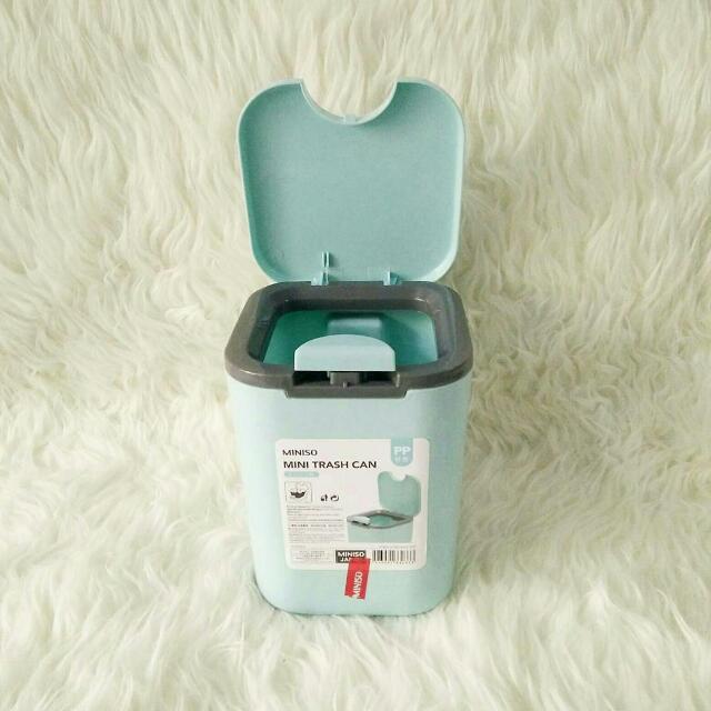 Mini Trash Can Miniso Tempat Sampah Mobil Aksesoris Mobil Di Carousell
